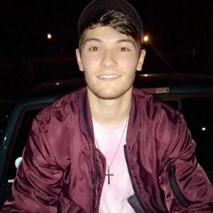 Meet your Posher, Chase